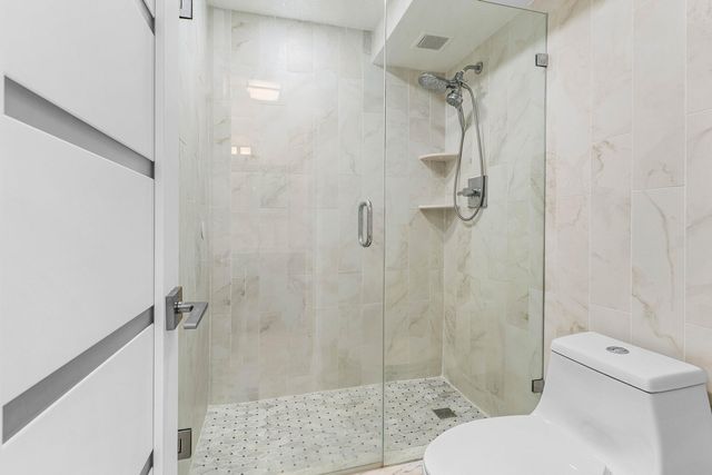 14 Royal Palm Way 501, Boca Raton, FL 33432