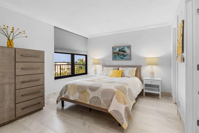 14 Royal Palm Way 501, Boca Raton, FL 33432