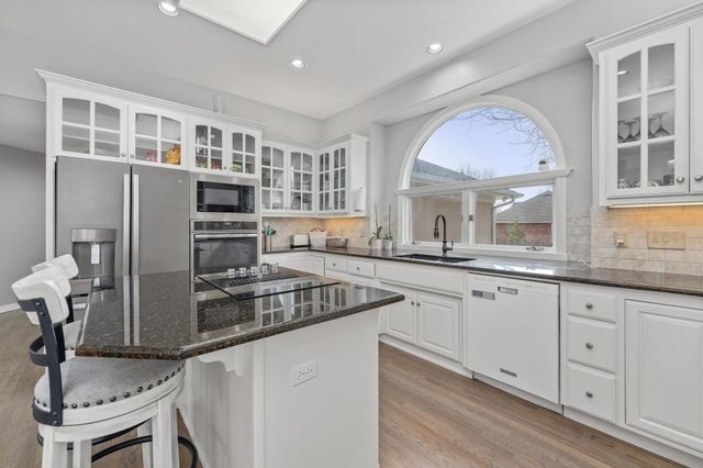 1501 N Castle Rock, Wichita, KS 67230