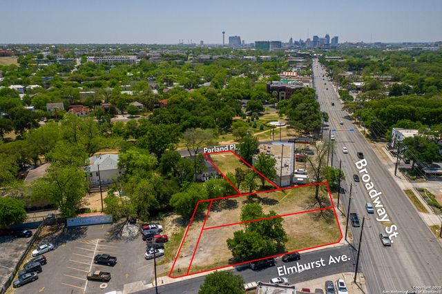 111 Parland Pl, San Antonio, TX 78209