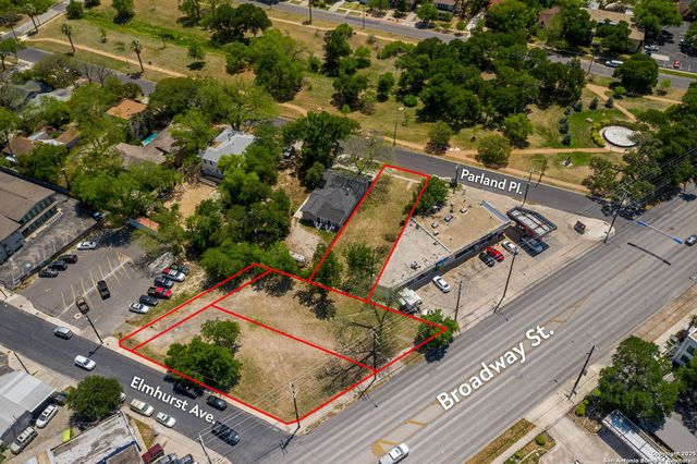 111 Parland Pl, San Antonio, TX 78209