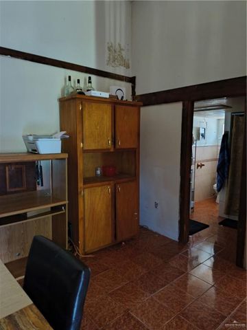 165 N Kennedy Street, Rio Grande City, TX 78582