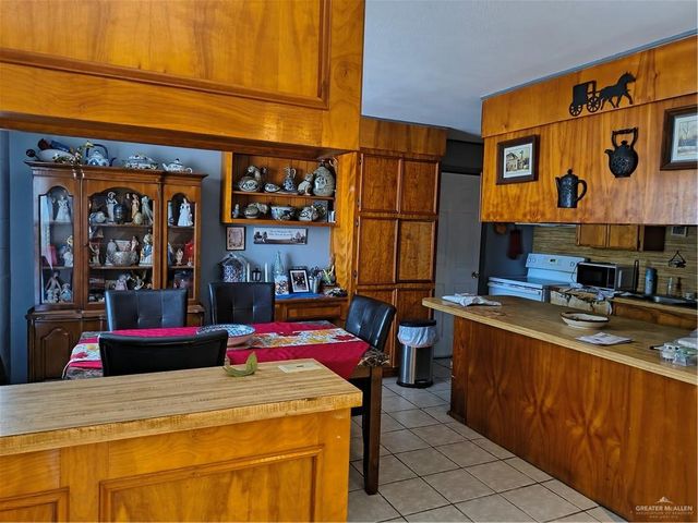 165 N Kennedy Street, Rio Grande City, TX 78582