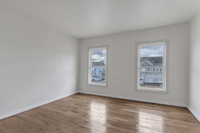 25 Tremont St, Brockton, MA 02301