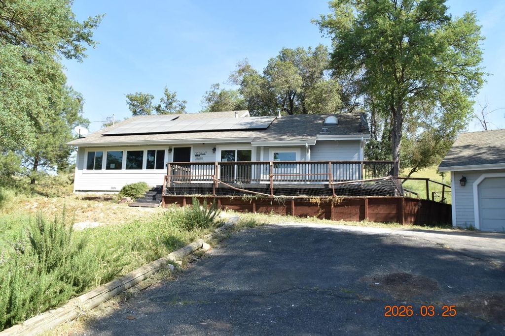 28889 Deep Forest Court, Coarsegold, CA 93614