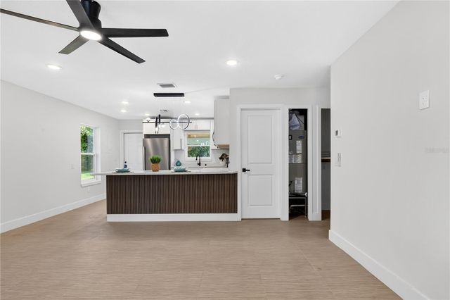 483 PENNSYLVANIA AVENUE, Winter Garden, FL 34787