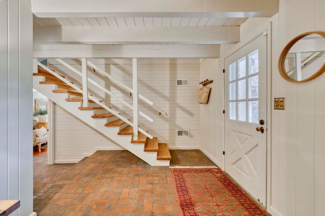 2801 S Lone Pine Avenue, Springfield, MO 65804