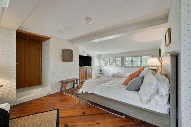 2801 S Lone Pine Avenue, Springfield, MO 65804