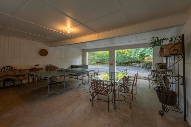 2801 S Lone Pine Avenue, Springfield, MO 65804