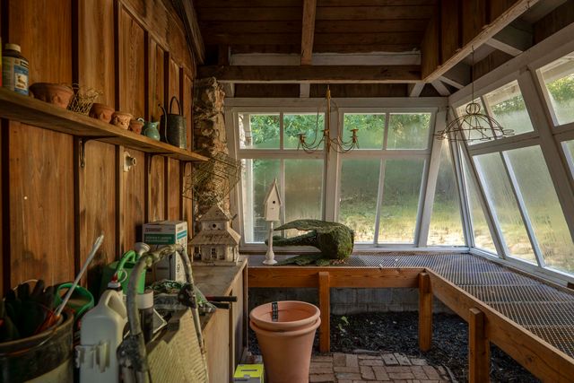 2801 S Lone Pine Avenue, Springfield, MO 65804