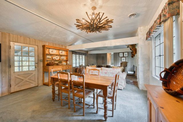 2801 S Lone Pine Avenue, Springfield, MO 65804