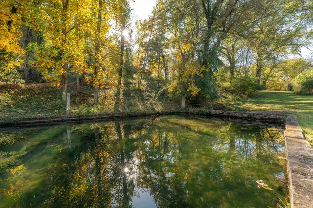 2801 S Lone Pine Avenue, Springfield, MO 65804