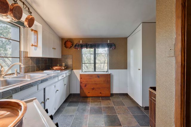 2801 S Lone Pine Avenue, Springfield, MO 65804