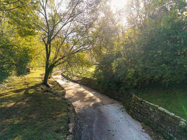 2801 S Lone Pine Avenue, Springfield, MO 65804