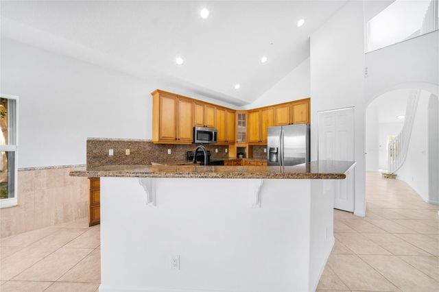 11217 NW 68th Place, Parkland, FL 33076