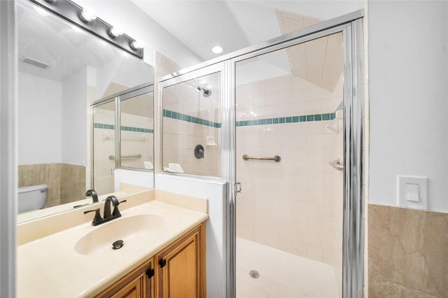 11217 NW 68th Place, Parkland, FL 33076