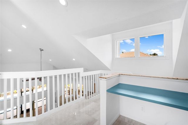 11217 NW 68th Place, Parkland, FL 33076