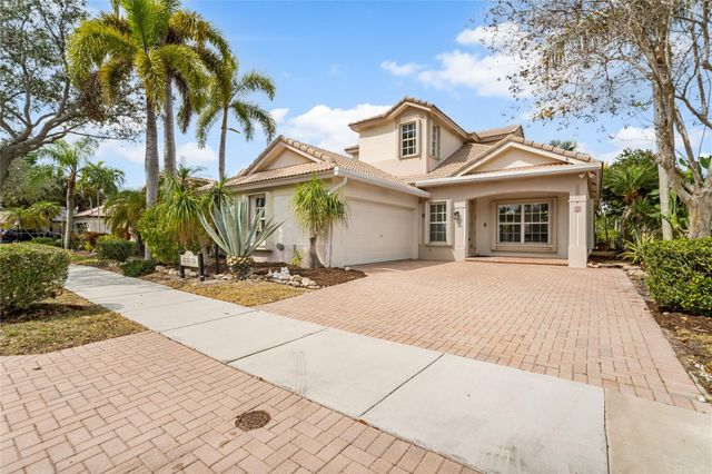 11217 NW 68th Place, Parkland, FL 33076