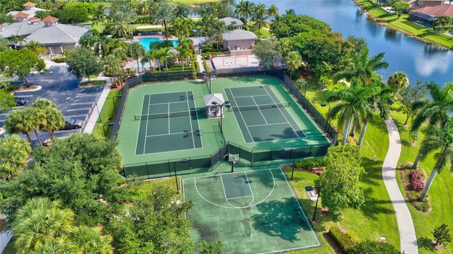 11217 NW 68th Place, Parkland, FL 33076