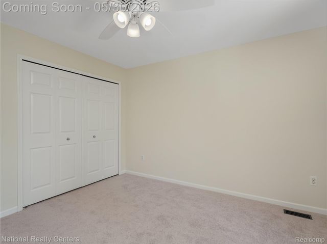 47245 N Pointe Drive, Canton Charter Township, MI 48187