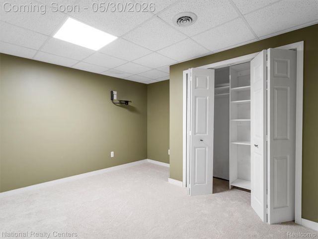47245 N Pointe Drive, Canton Charter Township, MI 48187
