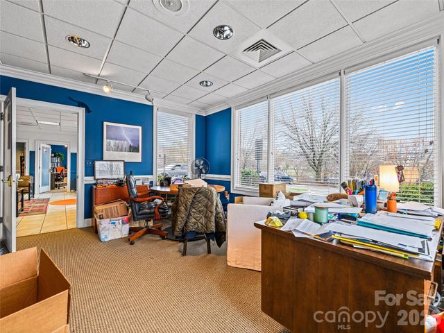 77 Central Avenue E, Asheville, NC 28801