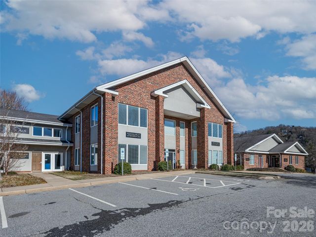 77 Central Avenue E, Asheville, NC 28801
