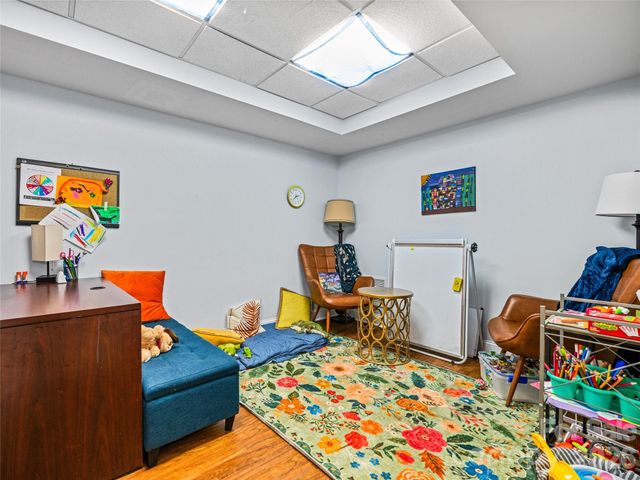 77 Central Avenue E, Asheville, NC 28801