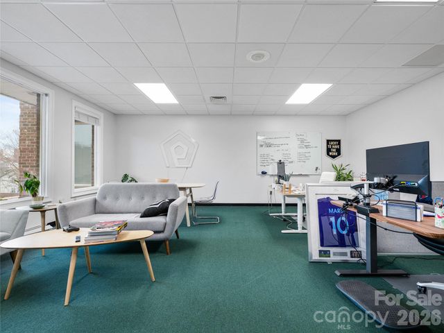 77 Central Avenue E, Asheville, NC 28801