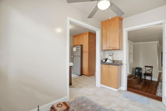 126 W 39th Avenue, San Mateo, CA 94403