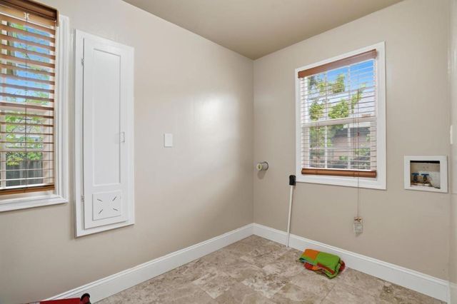 126 W 39th Avenue, San Mateo, CA 94403