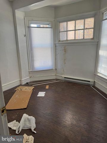 4712 OXFORD AVE, Philadelphia, PA 19124
