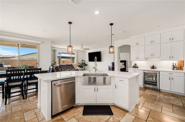 16083 Muirfield, Fontana, CA 92336
