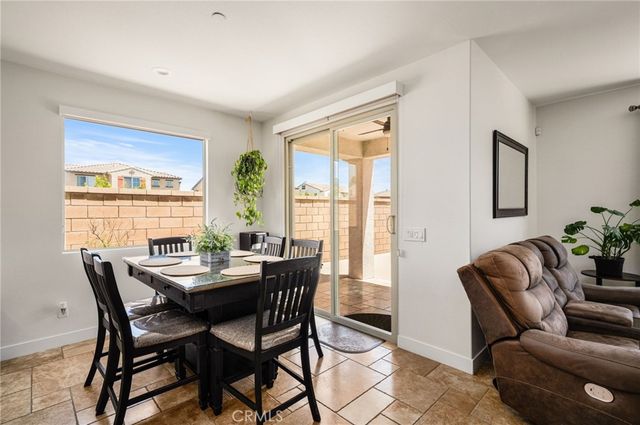 16083 Muirfield, Fontana, CA 92336