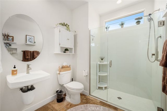 16083 Muirfield, Fontana, CA 92336