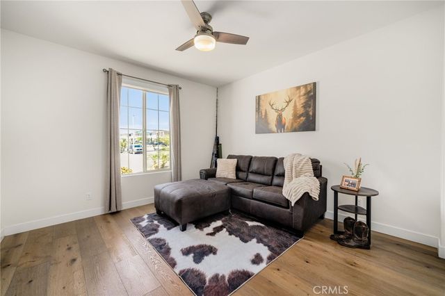 16083 Muirfield, Fontana, CA 92336