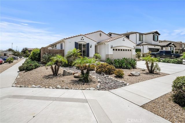 16083 Muirfield, Fontana, CA 92336