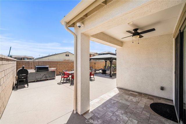 16083 Muirfield, Fontana, CA 92336