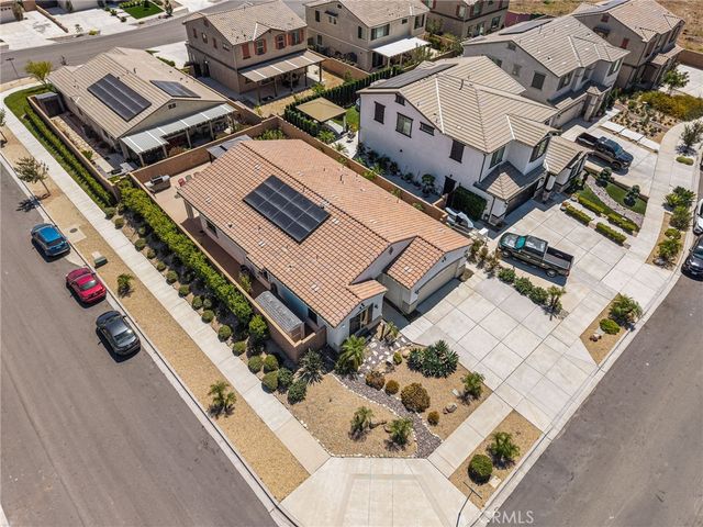16083 Muirfield, Fontana, CA 92336