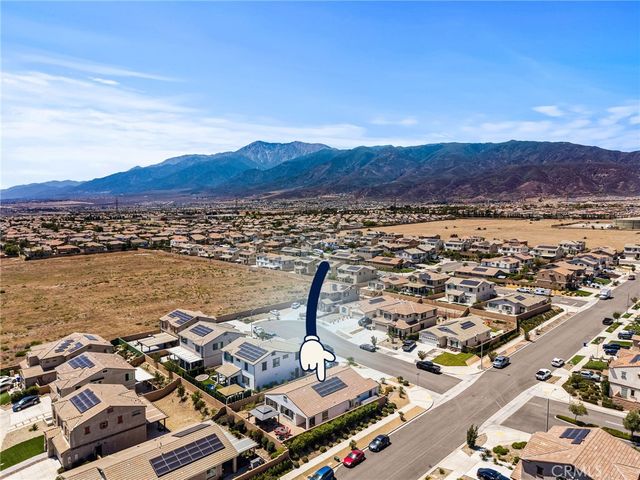 16083 Muirfield, Fontana, CA 92336
