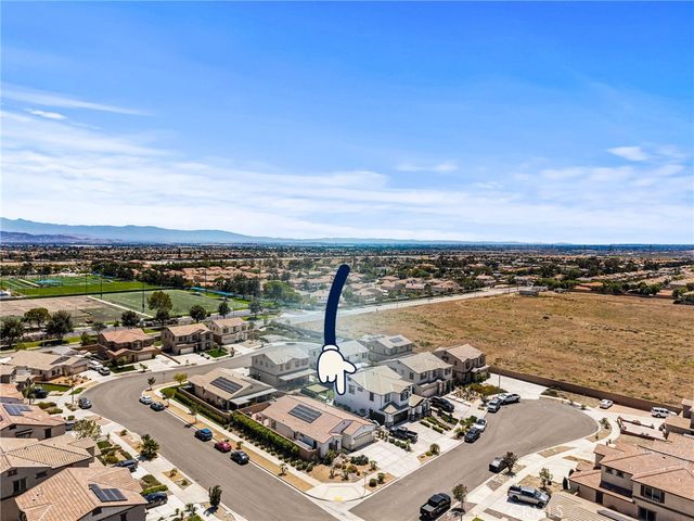 16083 Muirfield, Fontana, CA 92336