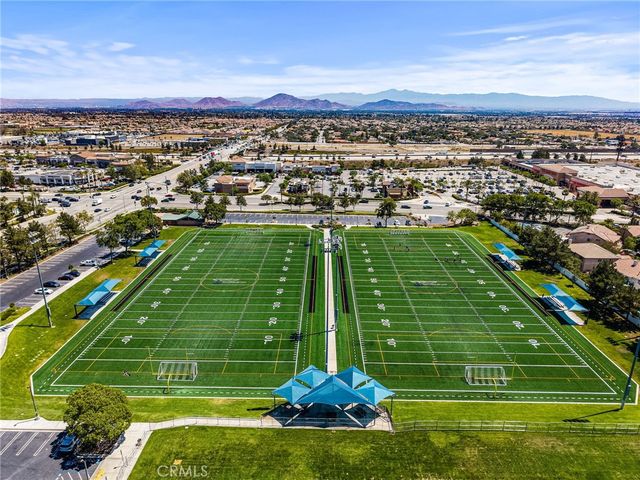 16083 Muirfield, Fontana, CA 92336