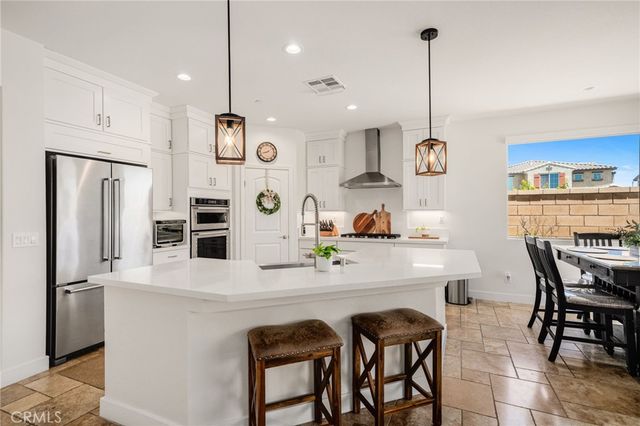 16083 Muirfield, Fontana, CA 92336