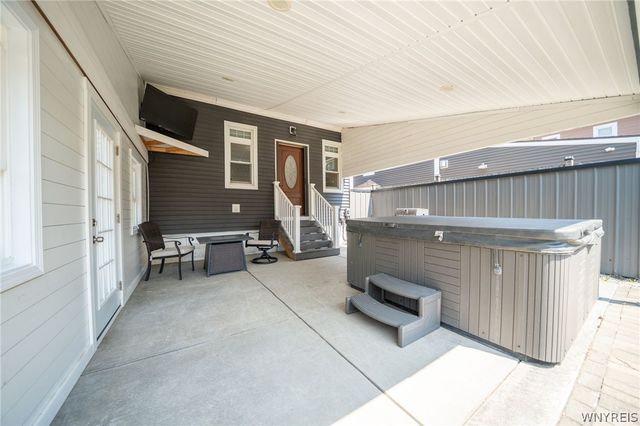 65 Whitfield Avenue, Buffalo, NY 14220