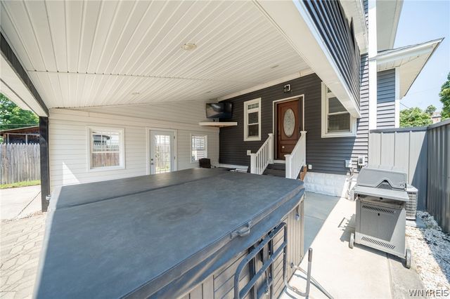 65 Whitfield Avenue, Buffalo, NY 14220
