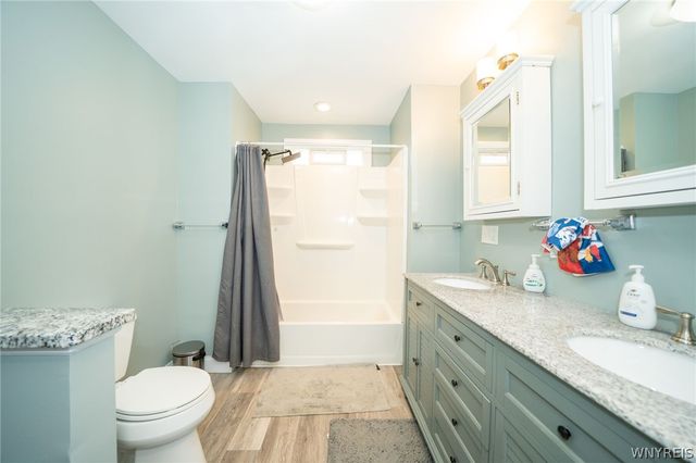 65 Whitfield Avenue, Buffalo, NY 14220