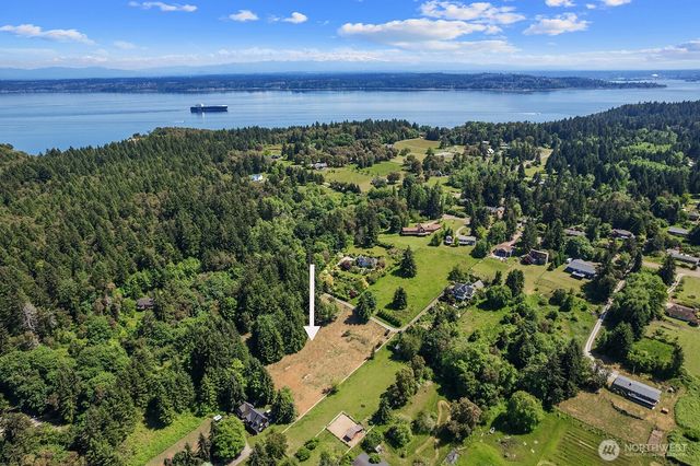 9438 SW 266th Lane, Vashon, WA 98070