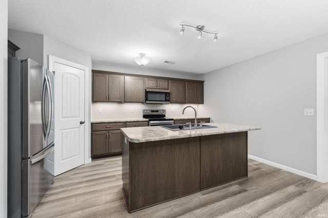 4802 Tyrone Road, Fort Wayne, IN 46809