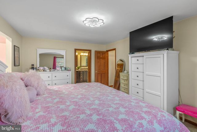 1145 UPPER NIS HOLLOW DR, Lehighton, PA 18235