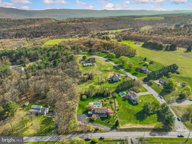 1145 UPPER NIS HOLLOW DR, Lehighton, PA 18235